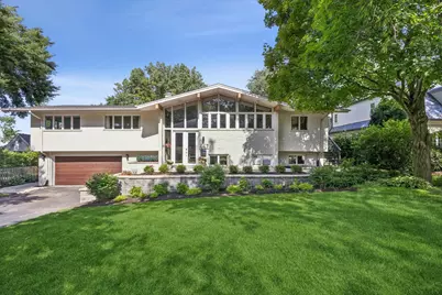 447 N Quincy Street, Hinsdale, IL 60521 - Photo 1