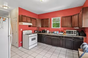2134 Grove Ave, North Chicago, IL 60064 - Photo 11