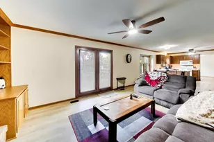 745 Newberry Dr, Batavia, IL 60510 - Photo 19