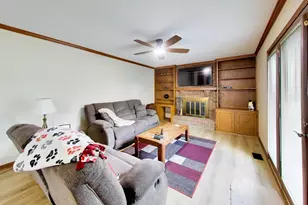 745 Newberry Dr, Batavia, IL 60510 - Photo 17