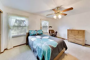 745 Newberry Dr, Batavia, IL 60510 - Photo 29