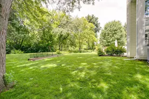 18421 W Meander Dr, Grayslake, IL 60030 - Photo 41
