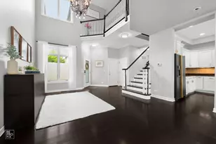 1537 W Rue James Pl, Palatine, IL 60067 - Photo 3