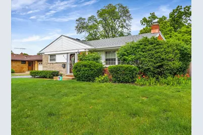 410 E Huntington Lane, Elmhurst, IL 60126 - Photo 3