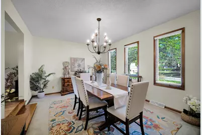 214 Concord Drive, Dekalb, IL 60115 - Photo 5