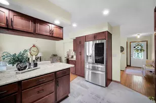 214 Concord Dr, Dekalb, IL 60115 - Photo 9