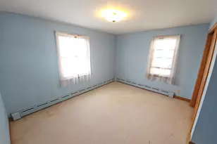 279 N State St, Hampshire, IL 60140 - Photo 17