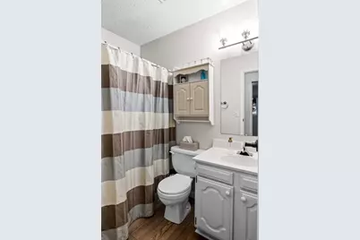 307 S Washington Street, Hudson, IL 61748 - Photo 29