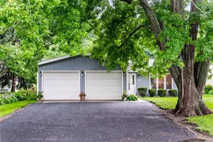 307 S Washington St, Hudson, IL 61748 - Photo 3