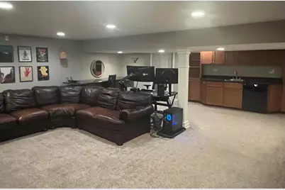 2030 Forest Ridge Road, Saint Charles, IL 60174 - Photo 19