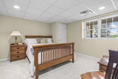 184 Red Top Drive, Libertyville, IL 60048 - Photo 11