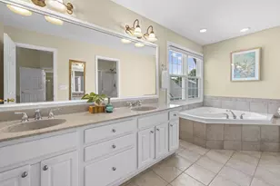 184 Red Top Dr, Libertyville, IL 60048 - Photo 7