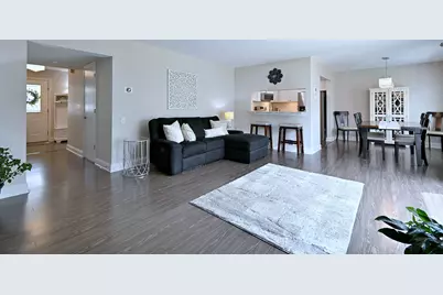 1475 Garnet Circle #1454, Hoffman Estates, IL 60192 - Photo 5