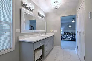 1475 Garnet Cir, Hoffman Estates, IL 60192 - Photo 19