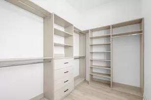 1331 W Taylor St, Chicago, IL 60607 - Photo 25