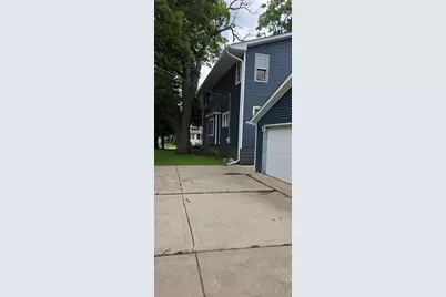 1324 Ridgewood Avenue, Joliet, IL 60432 - Photo 3