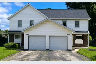920-922 Autumn Lane, Aurora, IL 60505 - Photo 1