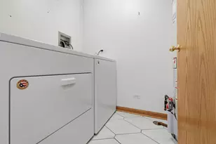 7420 W Lawrence Ave, Harwood Heights, IL 60706 - Photo 19
