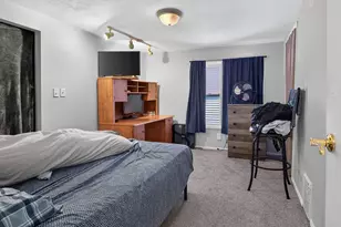 903 Low St, Bloomington, IL 61701 - Photo 19