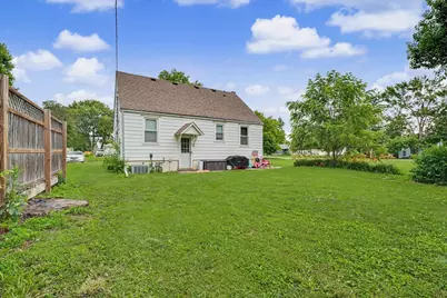308 W Spruce Street, Paxton, IL 60957 - Photo 25