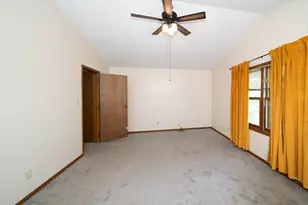 3516 Kings Lair Dr, Spring Grove, IL 60081 - Photo 17