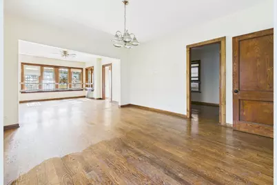 8607 S King Drive, Chicago, IL 60619 - Photo 7