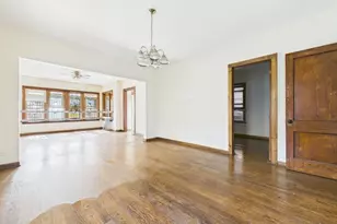 8607 S King Dr, Chicago, IL 60619 - Photo 7