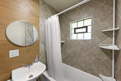 123 N Calhoun Street, Aurora, IL 60505 - Photo 13