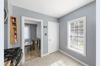 123 N Calhoun Street, Aurora, IL 60505 - Photo 11
