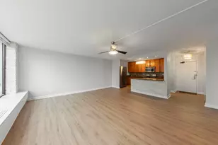 5455 N Sheridan Rd, Chicago, IL 60640 - Photo 9