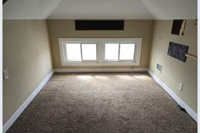 533 Linden Avenue, Bellwood, IL 60104 - Photo 11