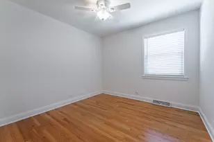 10318 S Avers Ave, Chicago, IL 60655 - Photo 13