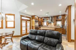 4136 N Lavergne Ave, Chicago, IL 60641 - Photo 17