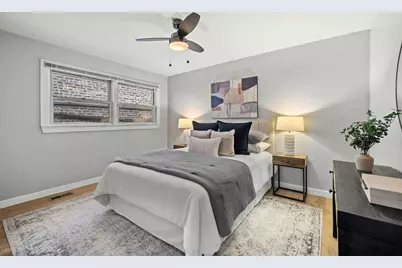 4310 W Shakespeare Avenue, Chicago, IL 60639 - Photo 19