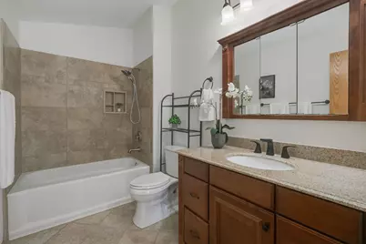 449 S Pershing Avenue, Mundelein, IL 60060 - Photo 19
