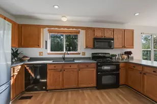449 S Pershing Ave, Mundelein, IL 60060 - Photo 13