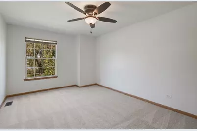 449 S Pershing Avenue, Mundelein, IL 60060 - Photo 23