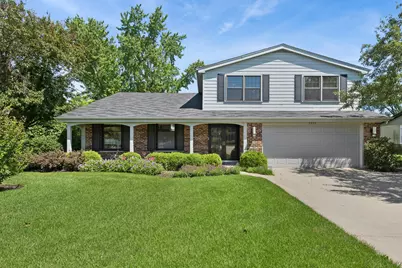 3934 Joanne Drive, Glenview, IL 60026 - Photo 1