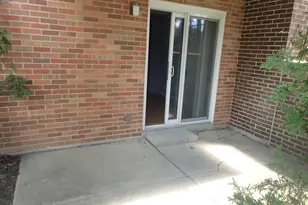 1127 S Old Wilke Rd, Arlington Heights, IL 60005 - Photo 7