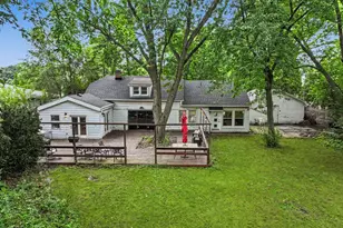 1511 N Dryden Ave, Arlington Heights, IL 60004 - Photo 25