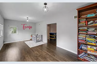 1511 N Dryden Avenue, Arlington Heights, IL 60004 - Photo 11