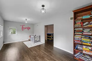 1511 N Dryden Ave, Arlington Heights, IL 60004 - Photo 11