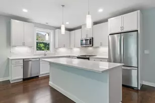 4845 N Keystone Ave, Chicago, IL 60630 - Photo 5