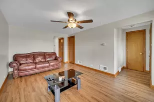 5100 S Rutherford Ave, Chicago, IL 60638 - Photo 7