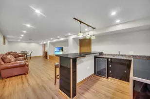 5100 S Rutherford Ave, Chicago, IL 60638 - Photo 25