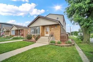 5100 S Rutherford Ave, Chicago, IL 60638 - Photo 3