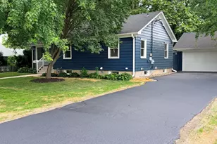 410 E Abe St, Plano, IL 60545 - Photo 3