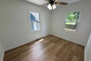 410 E Abe St, Plano, IL 60545 - Photo 15
