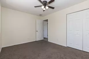 2100 Western Ave, Waukegan, IL 60087 - Photo 13