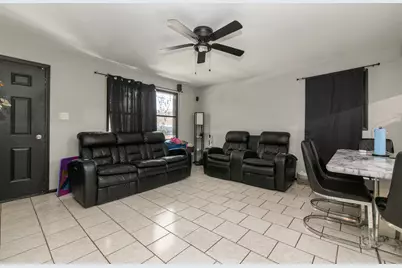 2100 Western Avenue, Waukegan, IL 60087 - Photo 17
